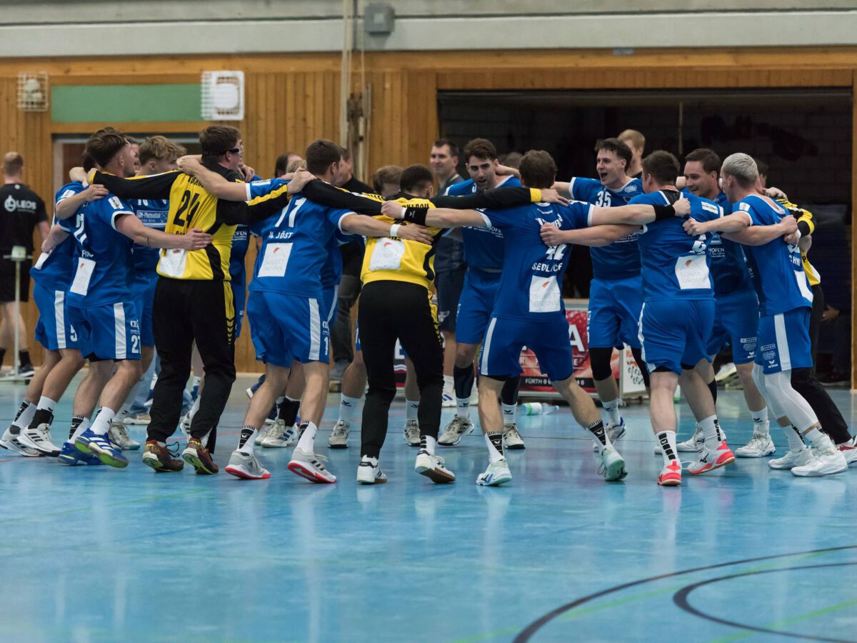 Tempo, Teamgeist, Tore: Falken brillieren im ersten Heimspiel