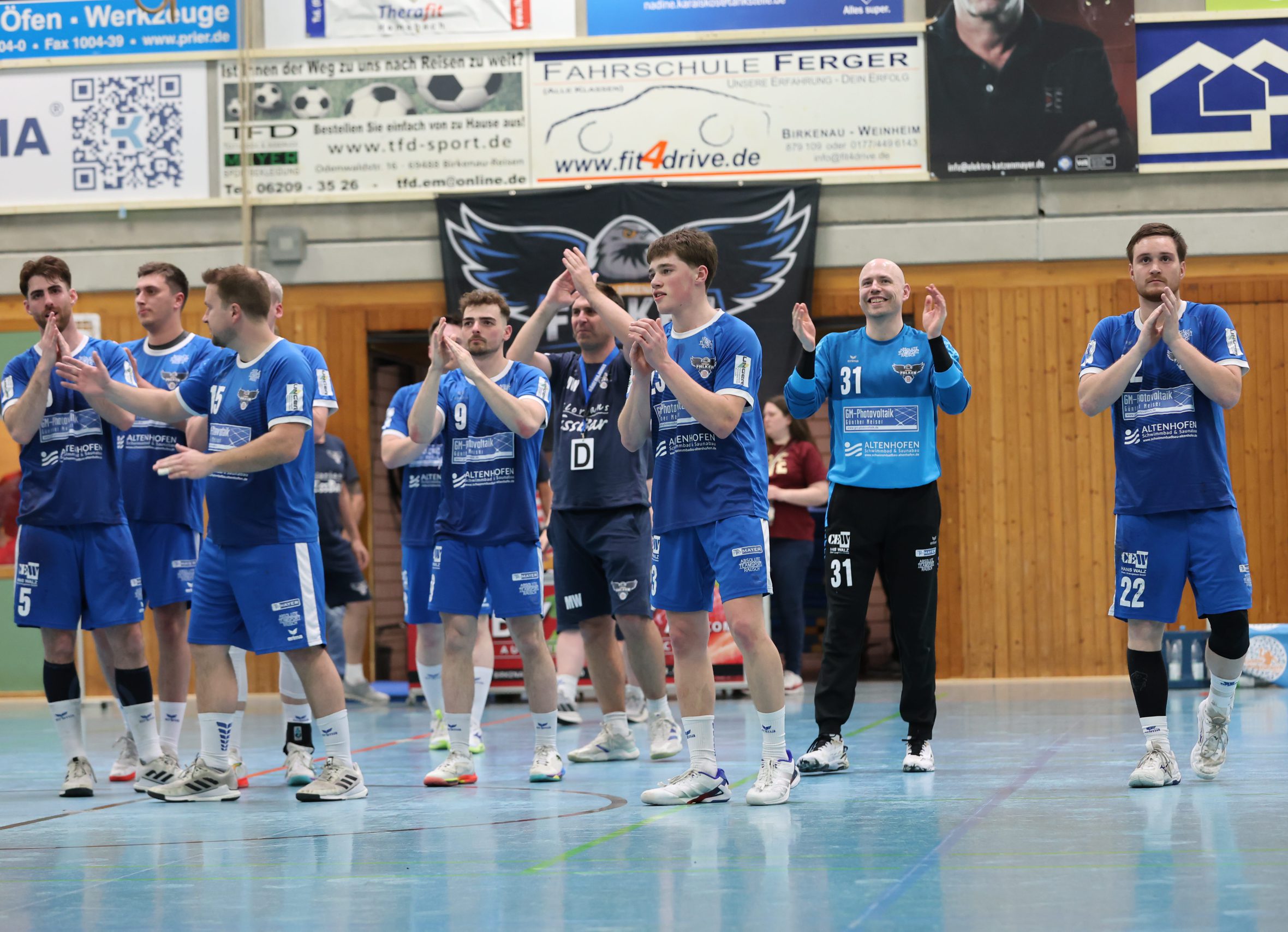 FALKEN-FLUG ENDET AUF PLATZ 3 – WAS FÜR EINE RÜCKRUNDE!